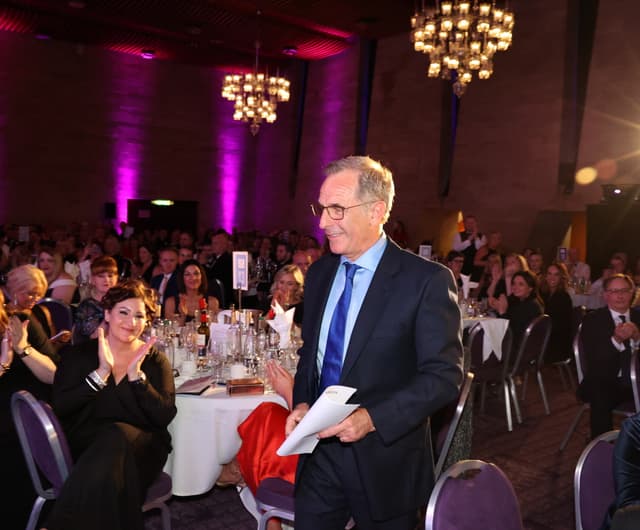 NE TOURISM AWARDS ROBSON GREEN 25